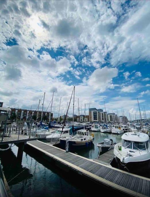 Cosy Apartment At The Marina Portishead Exteriér fotografie